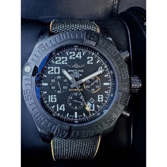 時計ブライトリング BREITLING  Avenger Hurricane