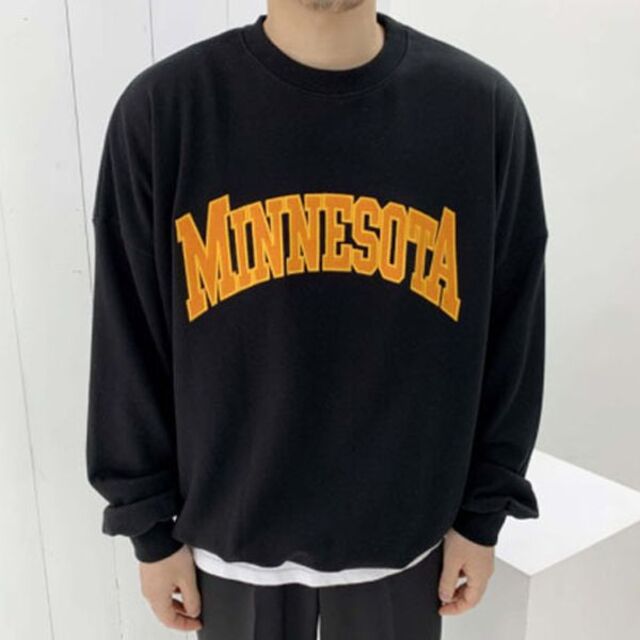 なえなのさん着用 ミネソタスウェット トレーナー 刺繍アーチロゴ