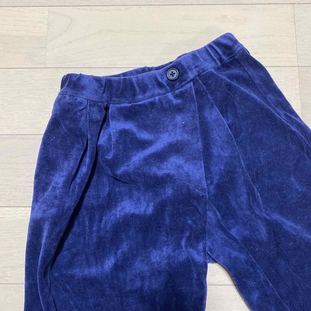 UNITED ARROWS green label relaxing(ユナイテッドアローズグリーンレーベルリラクシング)の【USED美品】ベロアパンツ　ネイビー　135cm キッズ/ベビー/マタニティのキッズ服女の子用(90cm~)(パンツ/スパッツ)の商品写真