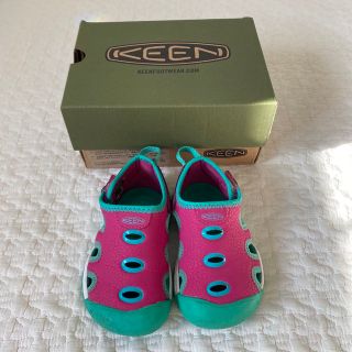 キーン(KEEN)のKEEN サンダル　ウォーターシューズ　13.5cm(サンダル)