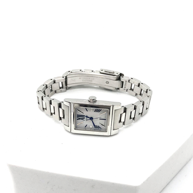 SEIKO(セイコー)の【セール】SEIKO lk セイコー ルキア　ソーラー  ホワイト　ブランド時計 レディースのファッション小物(腕時計)の商品写真