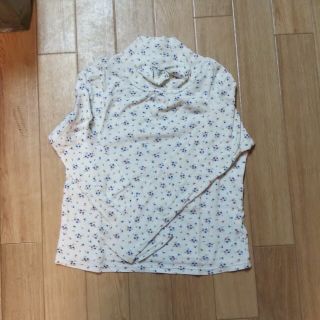 ユニクロ(UNIQLO)の140 女の子 トップス(Tシャツ/カットソー)