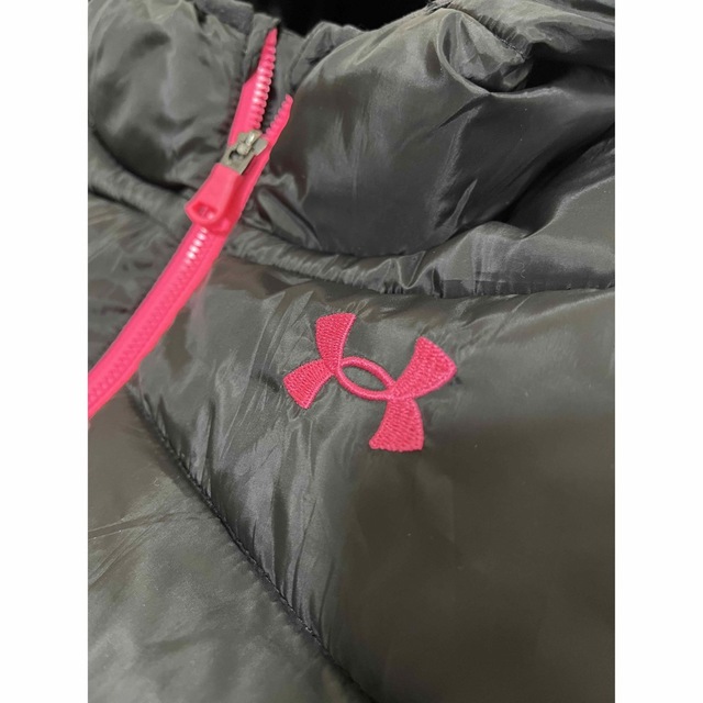 UNDER ARMOUR(アンダーアーマー)のアンダーアーマー　中綿　ポリエステル　ジャケット　YXL キッズ/ベビー/マタニティのキッズ服女の子用(90cm~)(ジャケット/上着)の商品写真