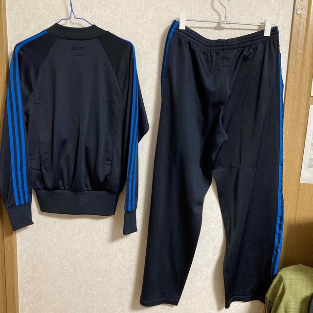 adidas(アディダス)のadidas レディースジャージ上下 スポーツ/アウトドアのランニング(ウェア)の商品写真