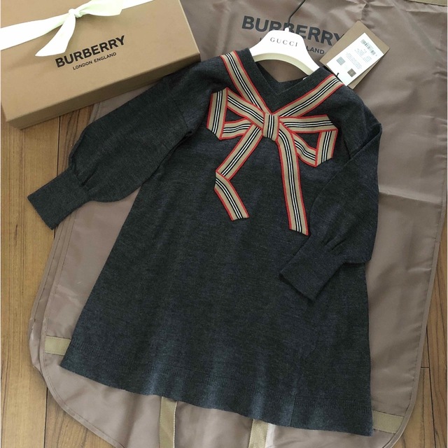 BURBERRY(バーバリー)の【お取置き中】バーバリーチルドレン 6Yセット キッズ/ベビー/マタニティのキッズ服女の子用(90cm~)(その他)の商品写真