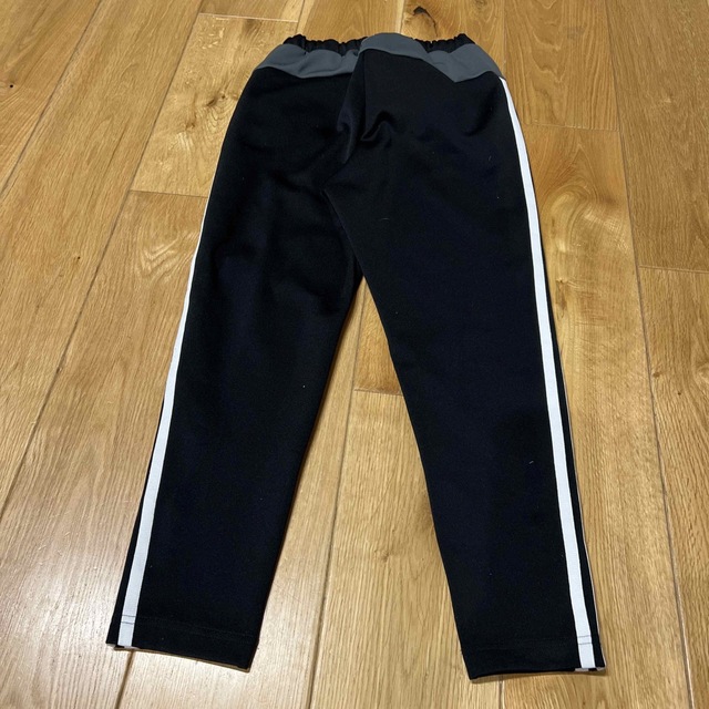 adidas(アディダス)のadidas ジャージ　140 キッズ/ベビー/マタニティのキッズ服女の子用(90cm~)(その他)の商品写真