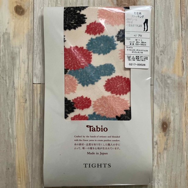 Tabio(タビオ)のタビオ　和花柄ストッキング　20デニール　マチ付　Mサイズ〜Lサイズ　日本製 レディースのレッグウェア(タイツ/ストッキング)の商品写真