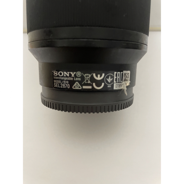 SONY(ソニー)のSONY FE28-70mm F3.5-5.6 OSS SEL2870  スマホ/家電/カメラのカメラ(レンズ(ズーム))の商品写真