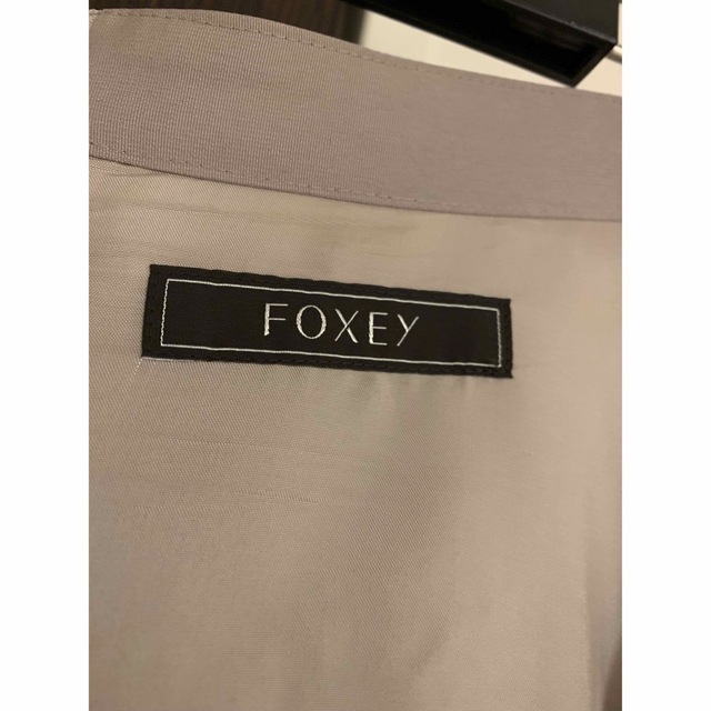 FOXEY(フォクシー)のなつさま用　フォクシー　チュールスカート38 レディースのスカート(ひざ丈スカート)の商品写真