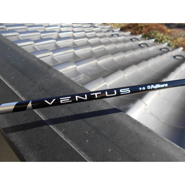 COBRA(コブラ)のコブラスリーブ付き VENTUS　BLACK　７S　FW用 シャフト US仕様 スポーツ/アウトドアのゴルフ(クラブ)の商品写真