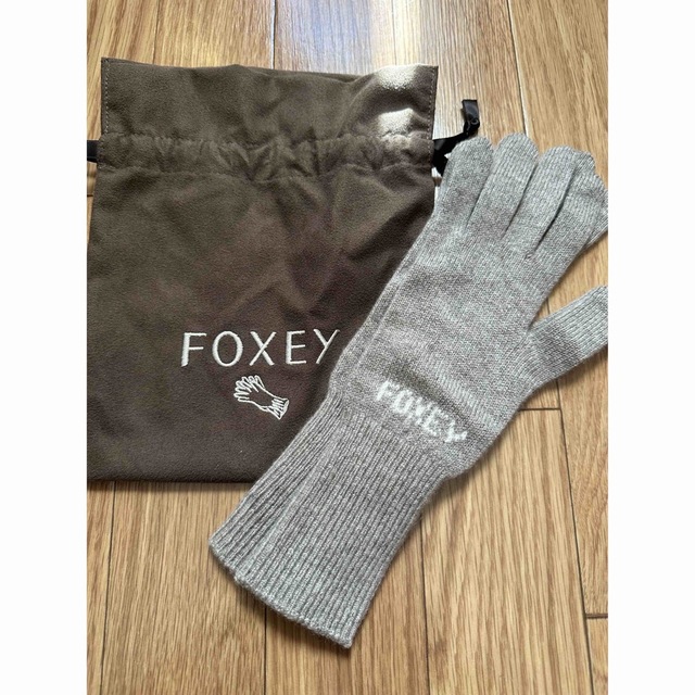 FOXEY - FOXEY カシミア 手袋の通販 by A' shop｜フォクシーならラクマ