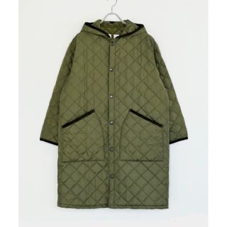 新品 Barbour バブアー フーデッド キルティングコート オーバー