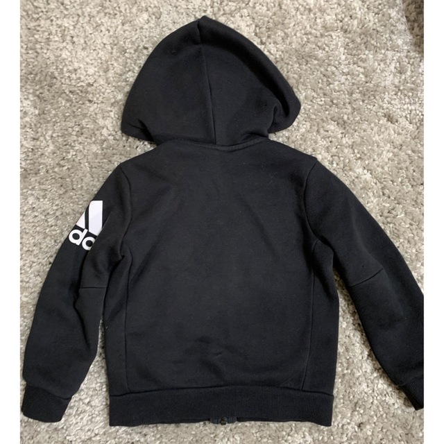 adidas(アディダス)のHM 様専用 キッズ/ベビー/マタニティのキッズ服男の子用(90cm~)(ジャケット/上着)の商品写真