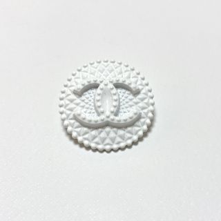 シャネル(CHANEL)の561シャネル ボタン　1個(各種パーツ)