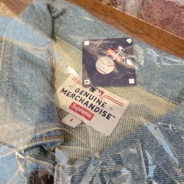 Supreme(シュプリーム)のSupreme×Yankees☆Denim Trucker Jacket デニム メンズのジャケット/アウター(Gジャン/デニムジャケット)の商品写真