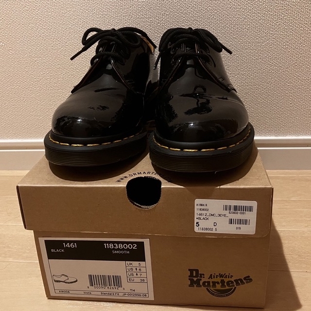 Dr.Martens(ドクターマーチン)のドクターマーチン　パテント　3ホール レディースの靴/シューズ(ブーツ)の商品写真