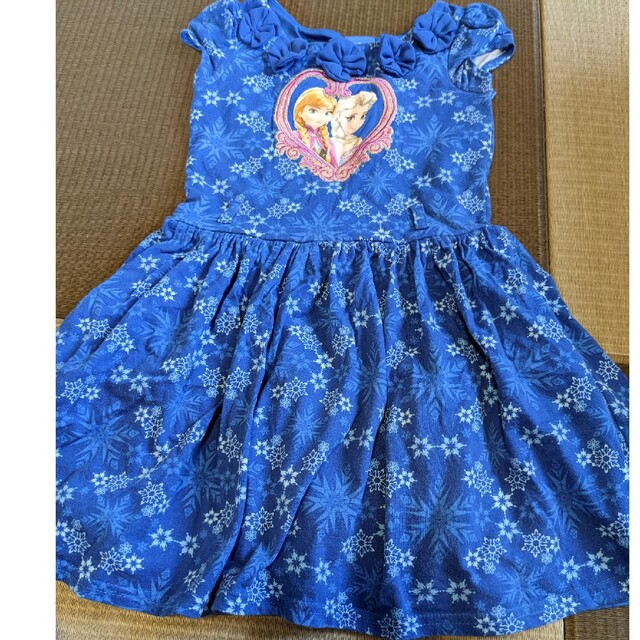 Disney(ディズニー)のアナ雪のワンピース キッズ/ベビー/マタニティのキッズ服女の子用(90cm~)(ワンピース)の商品写真