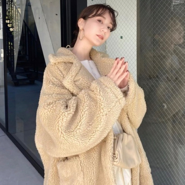 louren volume boa coat - ロングコート