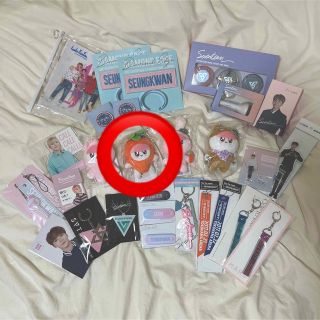 セブンティーン(SEVENTEEN)のボンボンイ にんじんver(アイドルグッズ)