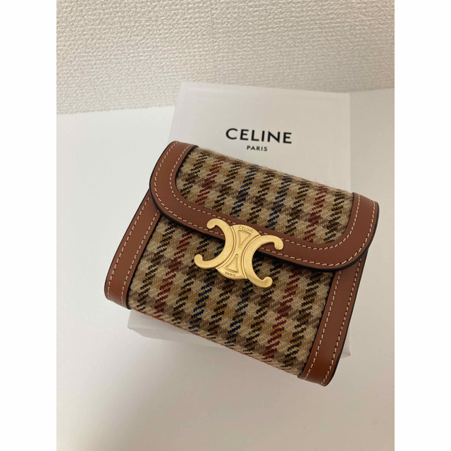 海外限定】 celine - CELINE セリーヌ スモールトリオンフウォレット