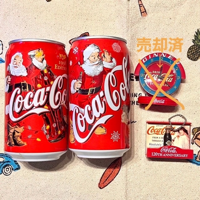 コカ・コーラ(コカコーラ)のコカコーラ クリスマス 缶 キーチェーン セット ノベルティ コレクター エンタメ/ホビーのコレクション(その他)の商品写真