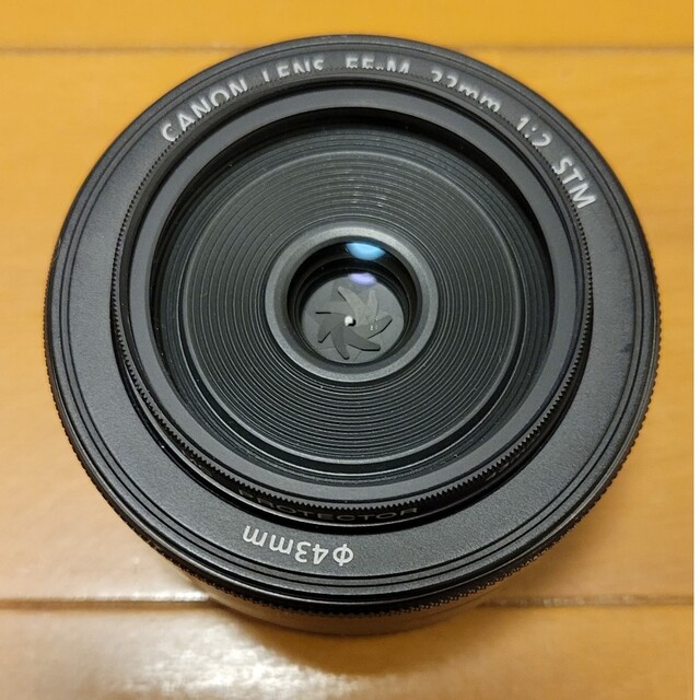 Canon EF-M-22mm F2 STM 1