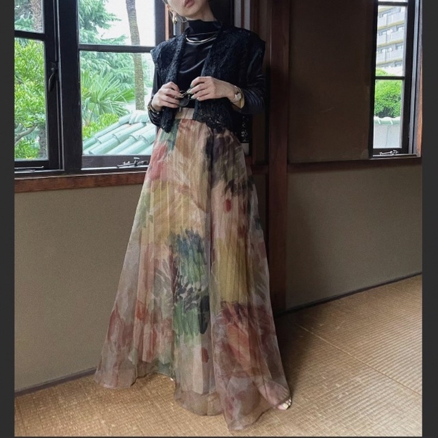 祝開店大放出セール開催中 amerivintage UND WILLOW PAINT DRESS aob