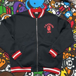 アベイシングエイプ(A BATHING APE)のAPE BAPE kAWS トラックジャケット　ジャージ　ジャケット　XL(ジャージ)