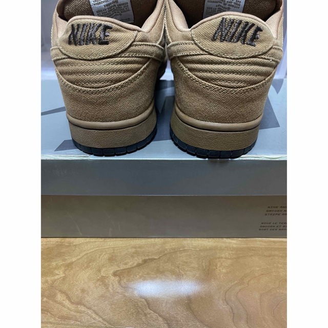 【銀箱】ナイキ SB ダンク ロー カーハート シェイル 27.5 メンズの靴/シューズ(スニーカー)の商品写真
