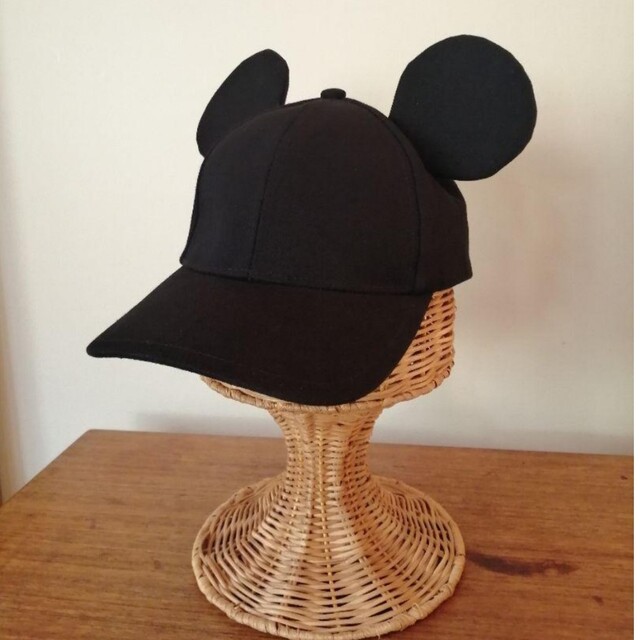 Disney ミッキー 耳付きキャップ 帽子 大人用 ディズニーリゾート 公式の通販 By スマイルショップ ディズニーならラクマ