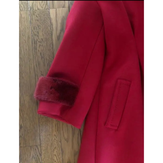 fendi ミンクファー付き赤色ロングコート フェンディ - ロングコート