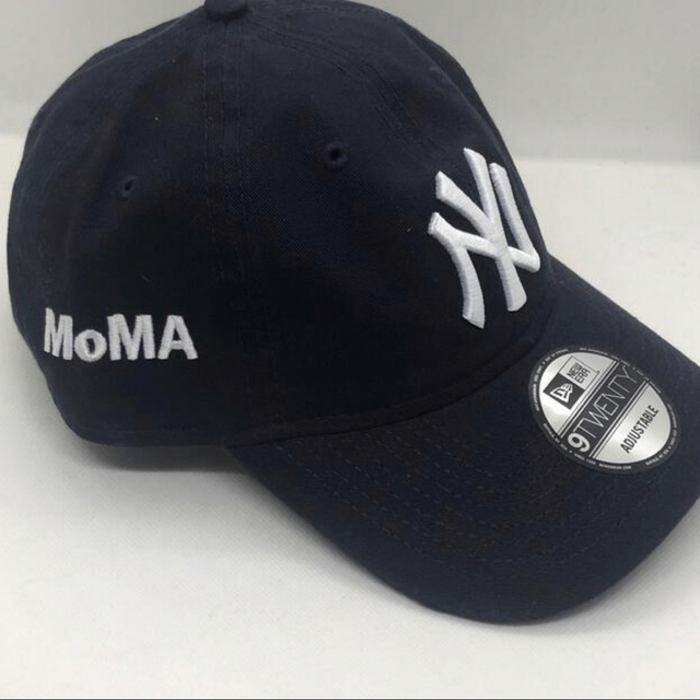 Moma ニューヨーク　キャップ　新品　ネイビー