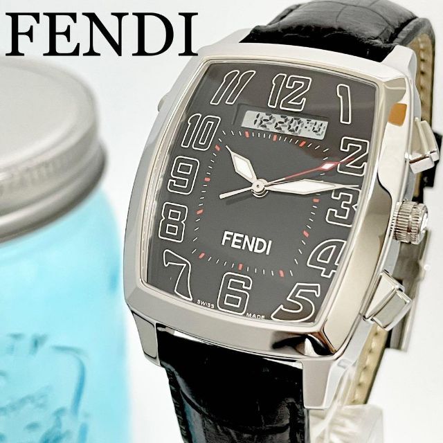 素晴らしい外見 FENDI フェンディ時計　メンズ腕時計　美品　アナデジ　スクエア　人気 FENDI 275 - 腕時計(アナログ)