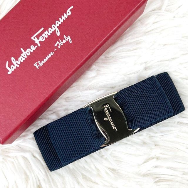 ☆箱付き極美品☆Ferragamo フェラガモ バレッタ ヴァラリボン