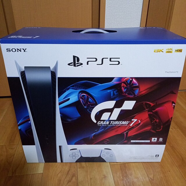 【新品.未開封】PS5 グランツーリスモ7同梱版 (CFIJ-10002)