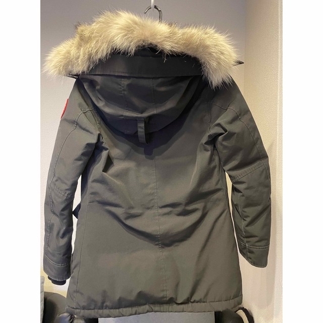 CANADA GOOSE(カナダグース)のカナダグース　レディース　ブラック レディースのジャケット/アウター(ダウンジャケット)の商品写真