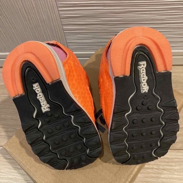 Reebok(リーボック)の新品　Reebok リーボック　ポンプフューリー キッズ/ベビー/マタニティのベビー靴/シューズ(~14cm)(スニーカー)の商品写真