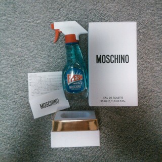モスキーノ(MOSCHINO)のMOSCHINO香水30ml(ユニセックス)
