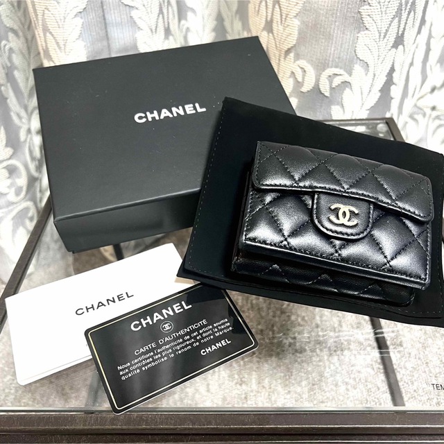 財布【CHANEL】クラシック スモール フラップ ウォレット ブラック