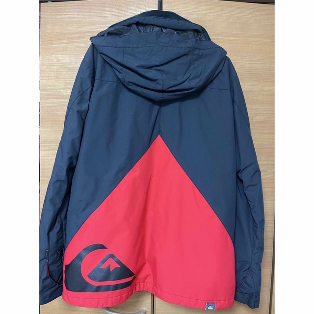 QUIKSILVER(クイックシルバー)のクイックシルバー　ウェア　Mサイズ スポーツ/アウトドアのスノーボード(ウエア/装備)の商品写真