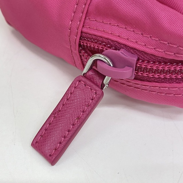 本日まで!極美品 プラダ ナイロンポーチ ピンク コスメポーチ PRADA