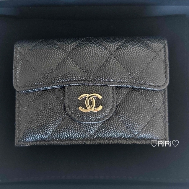 CHANEL(シャネル)のれもん様ご専用♡  シャネル　ナノウォレット　三つ折り財布 レディースのファッション小物(財布)の商品写真