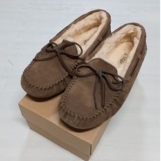 アグ(UGG)のUGG ダコタ(スリッポン/モカシン)