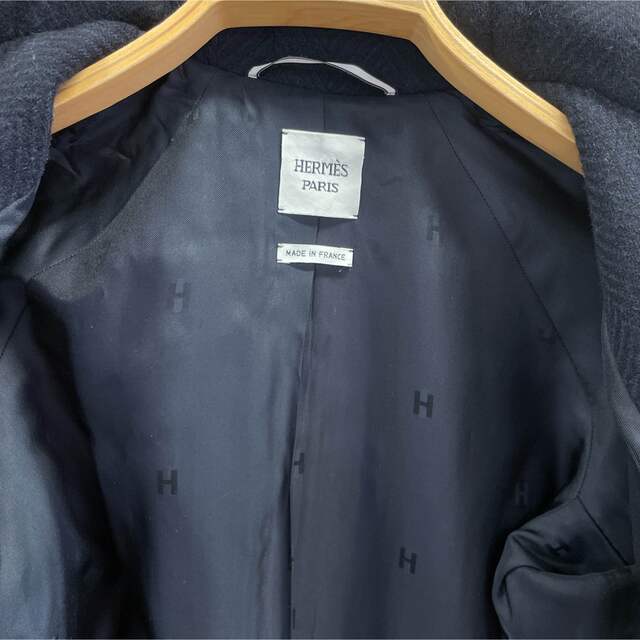 Hermes(エルメス)のエルメス　ショート コート　ネイビー、ブラック系　値下げ！ レディースのジャケット/アウター(ピーコート)の商品写真