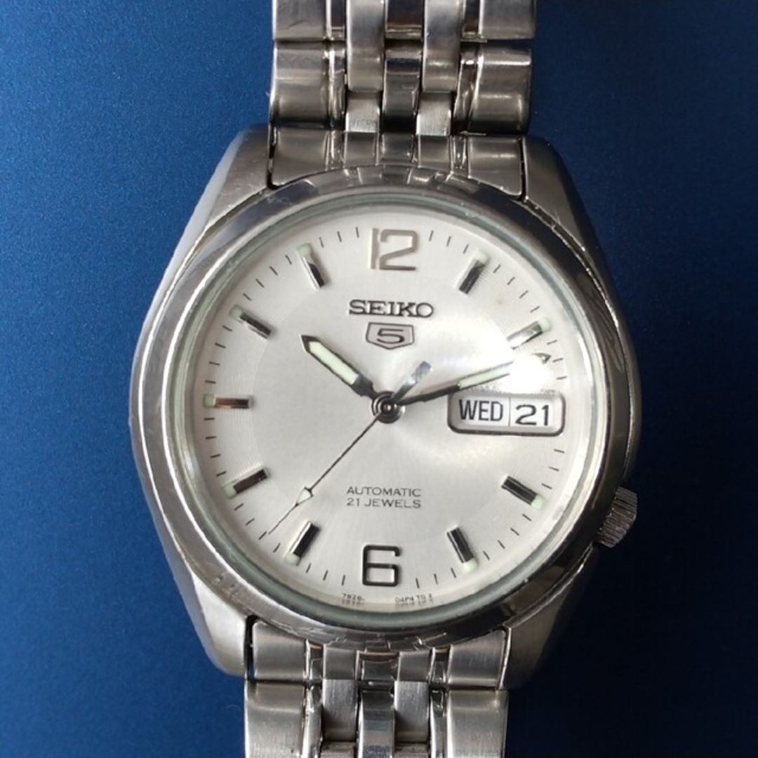 SEIKO(セイコー)の【金鯱様　専用】SEIKO 5 腕時計 自動巻 裏スケルトン  シルバー メンズの時計(腕時計(アナログ))の商品写真