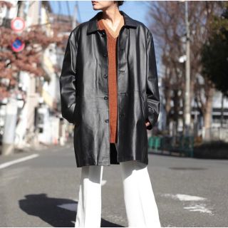 新品タグ付き】ROUND SHORT FAKE LEATHER JACKET-