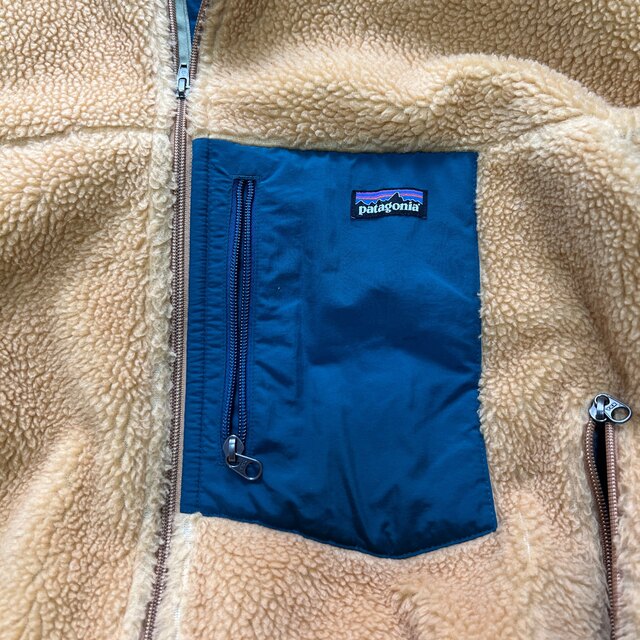 patagonia(パタゴニア)のガンバ様専用　パタゴニア　レトロx  プレーリーゴールド　XL メンズのジャケット/アウター(ブルゾン)の商品写真