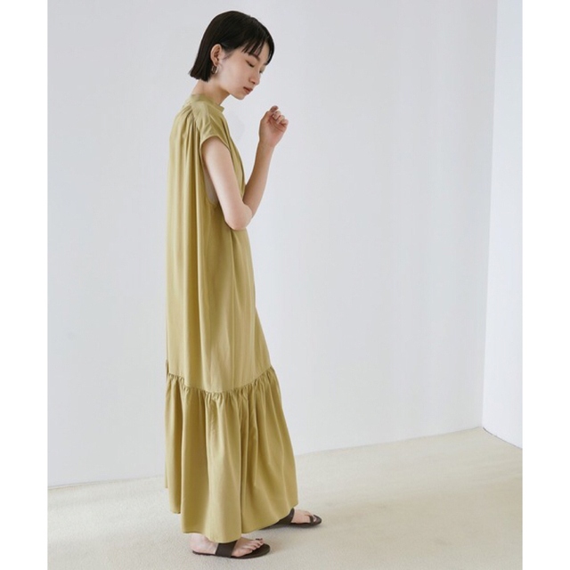 EMMA CLOTHES(エマクローズ)のEMMA CLOTHES 新品ノースリーブワンピース Aラインワンピース  レディースのワンピース(ロングワンピース/マキシワンピース)の商品写真