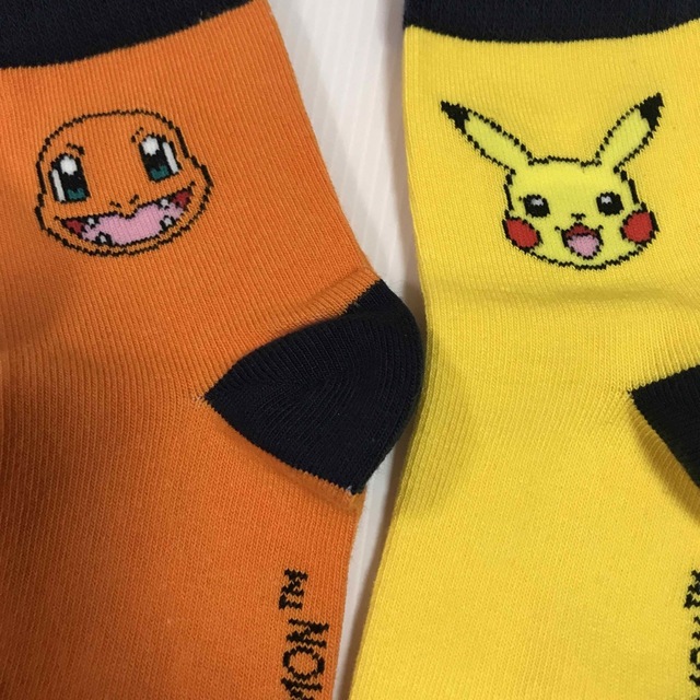 H&M(エイチアンドエム)の新品✨18-20cm ポケモン靴下7足セットH&M キッズ/ベビー/マタニティのこども用ファッション小物(靴下/タイツ)の商品写真