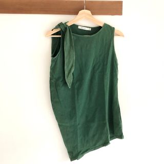 マウジー(moussy)のマウジー　新品　3wayスカーフ付きノースリーブトップス　タンクトップ グリーン(タンクトップ)